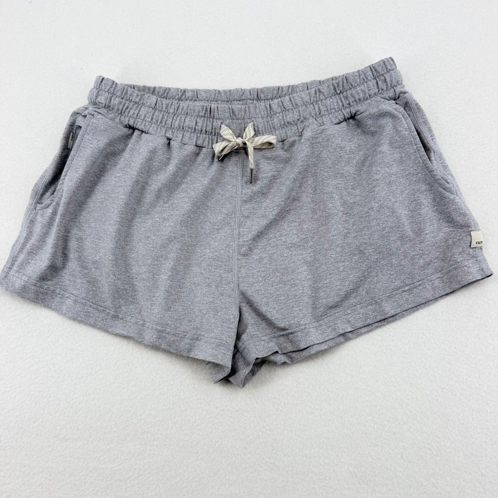 Vuori Halo Performance Short 2.0 Women Medium Gray Heathered VW339 Excellent